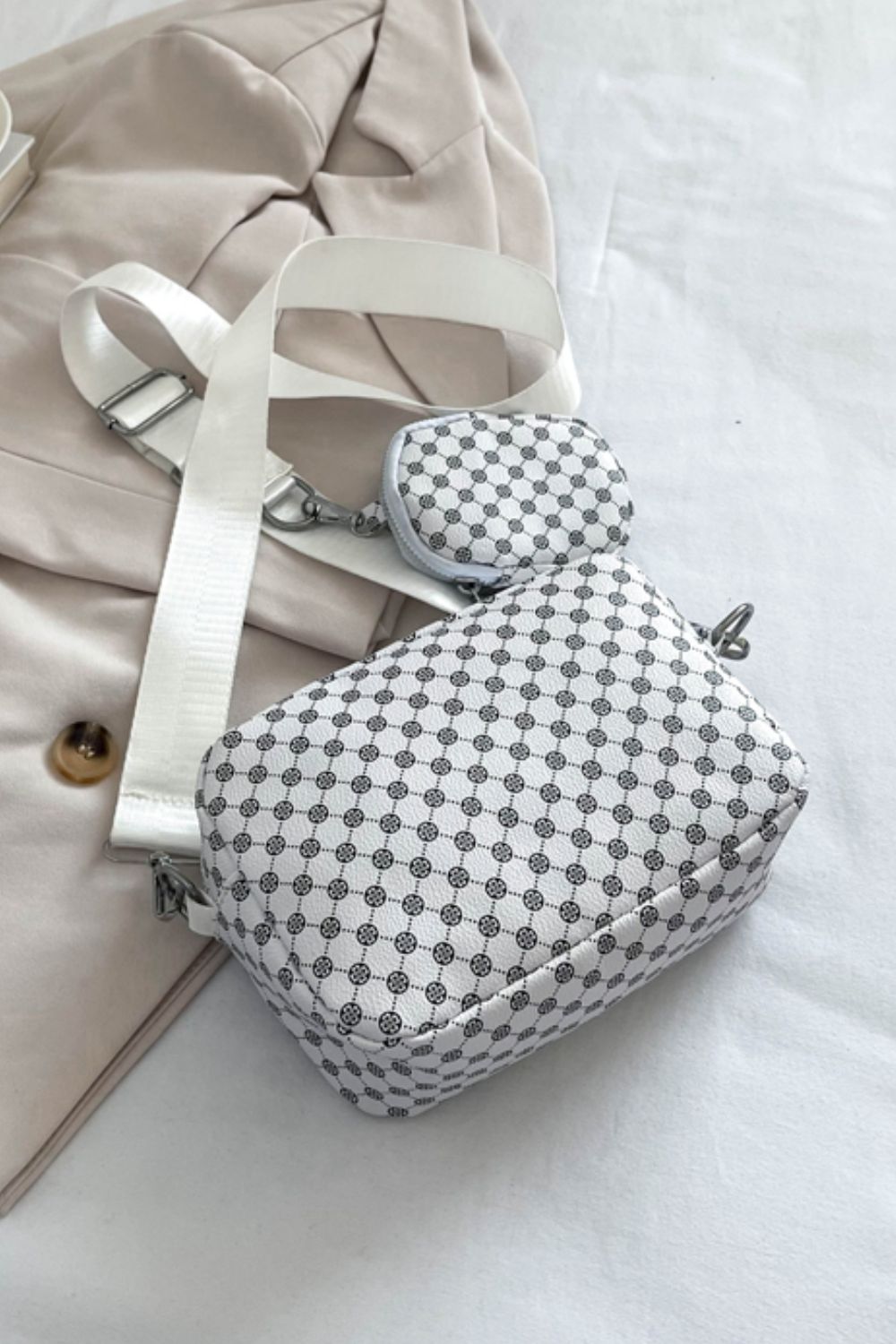 Geometric Leather Shoulder Bag with Small Purse