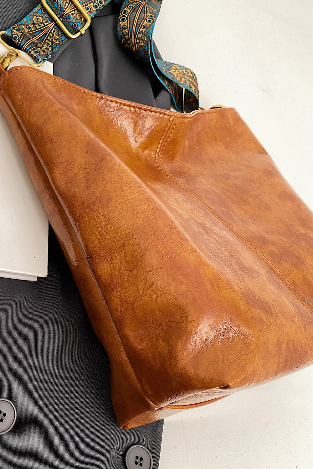 Graphic Strap Leather Shoulder Bag